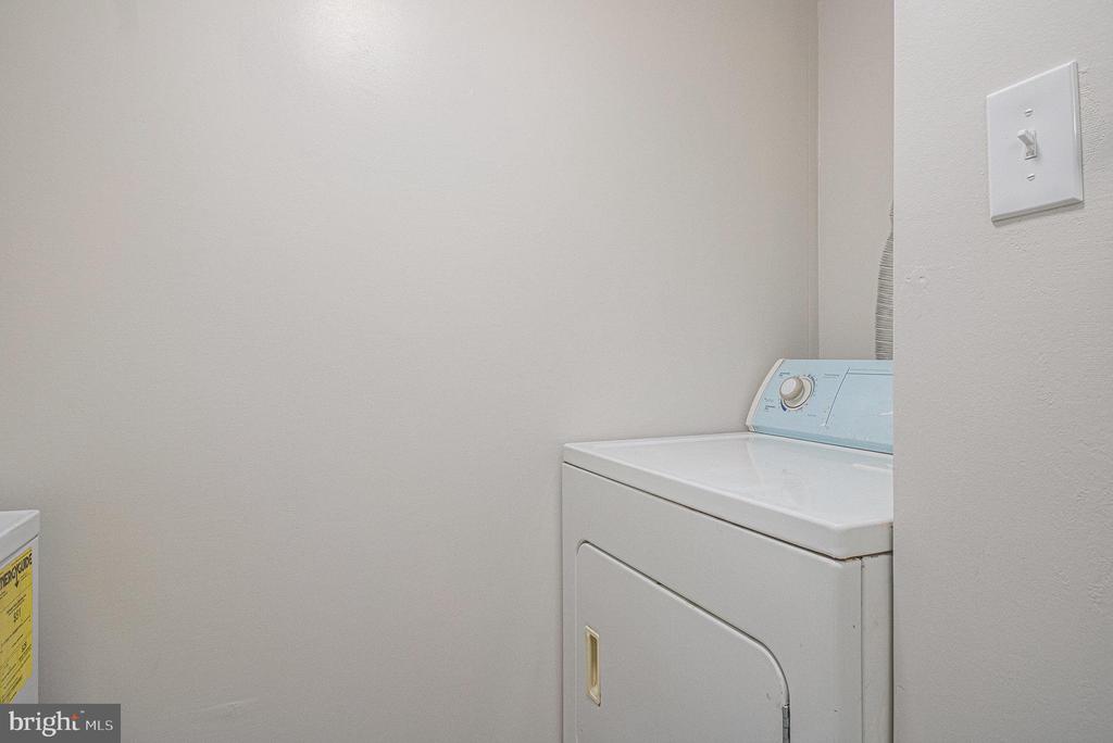 122 STONY WAY 122