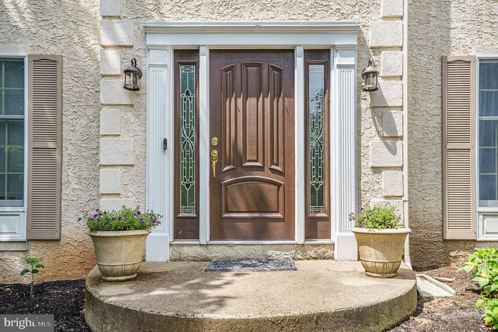 104 SPYGLASS DRIVE