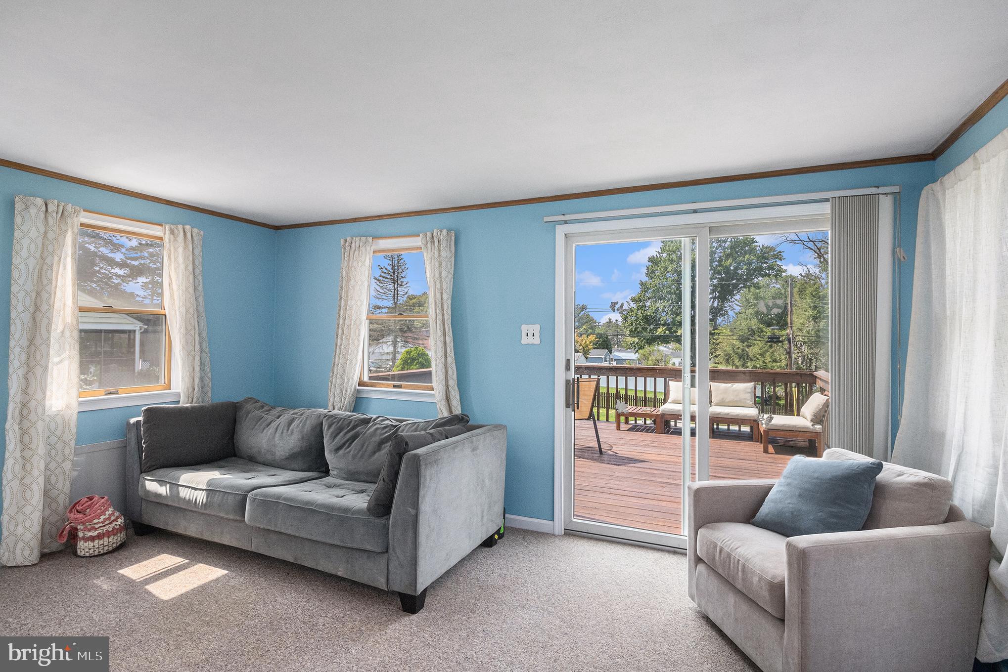 223 N WHITEHALL ROAD