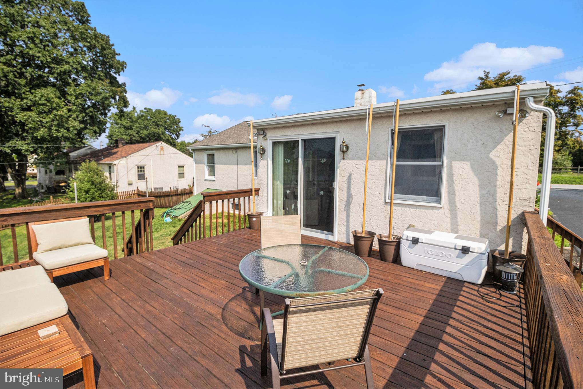 223 N WHITEHALL ROAD