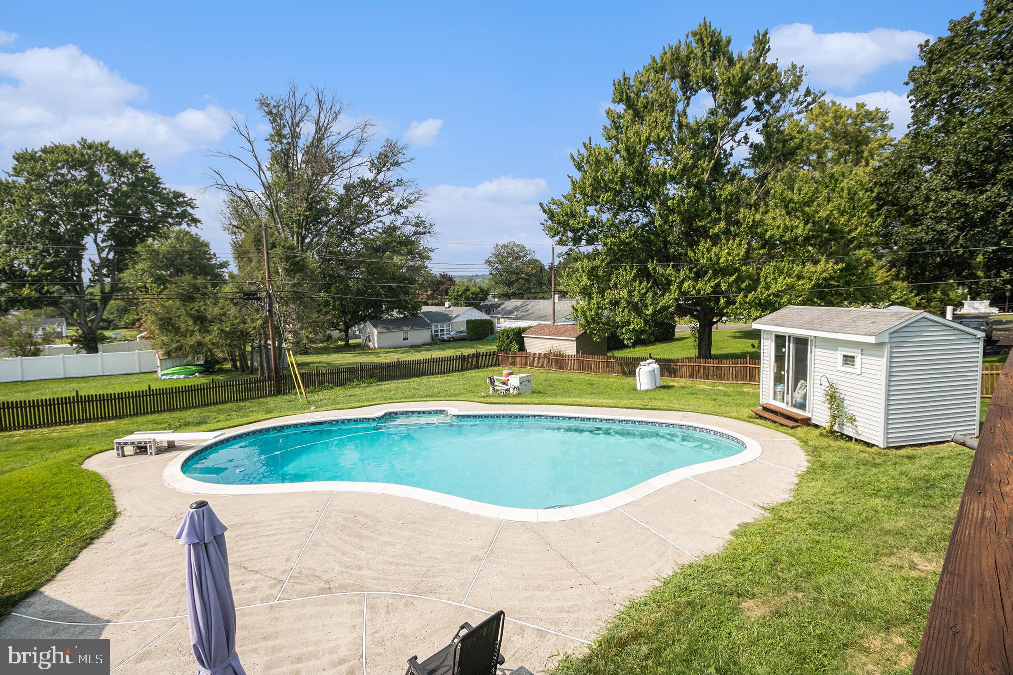 223 N WHITEHALL ROAD