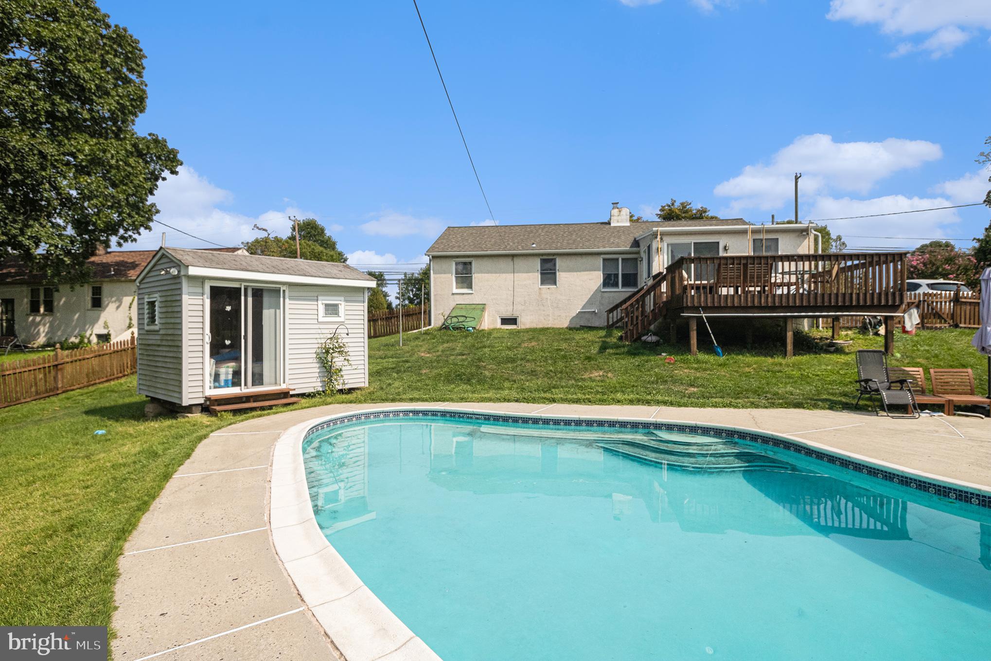 223 N WHITEHALL ROAD