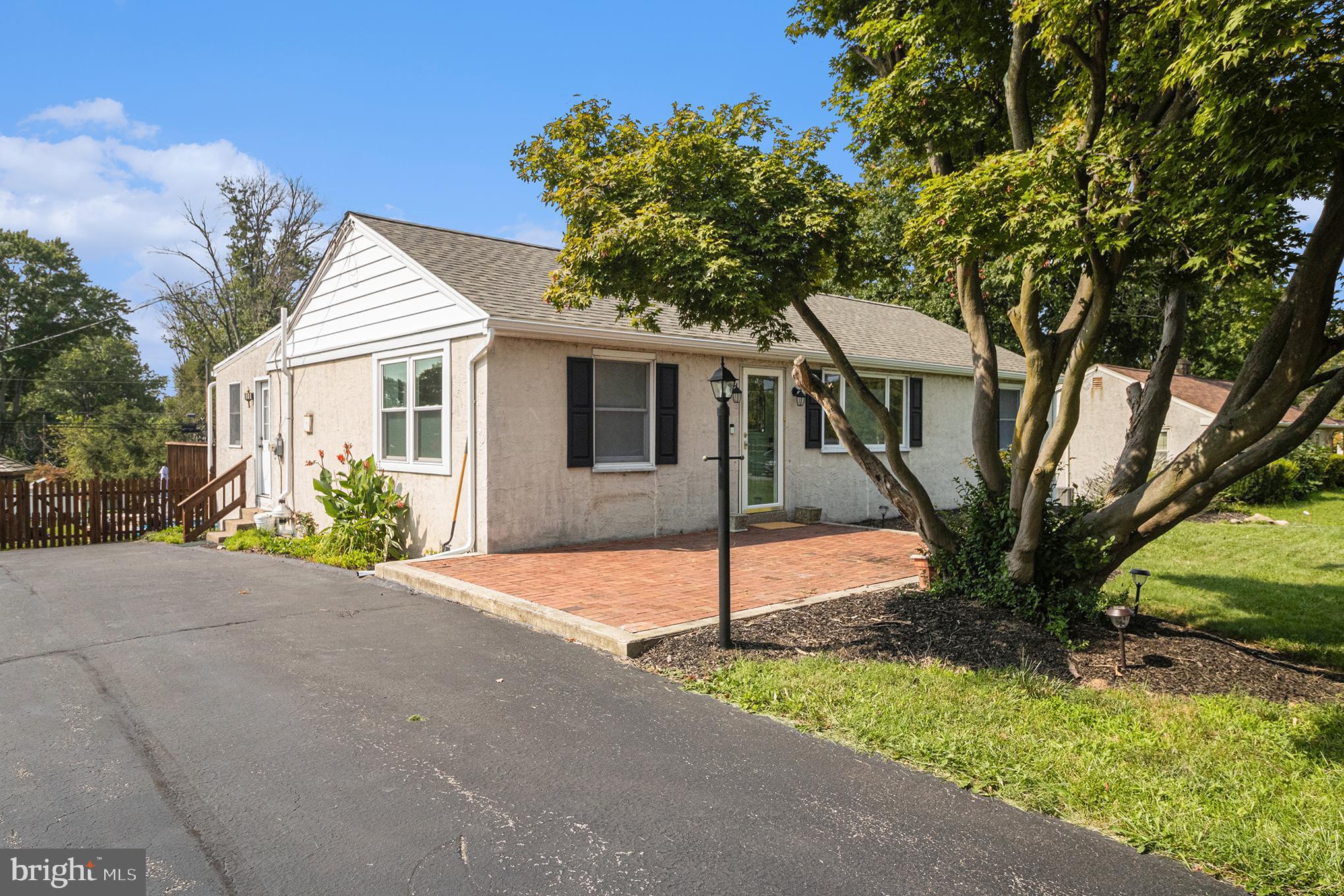 223 N WHITEHALL ROAD