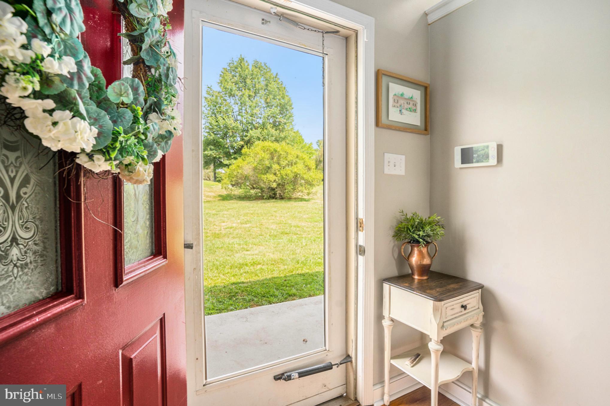 439 S MENNONITE ROAD