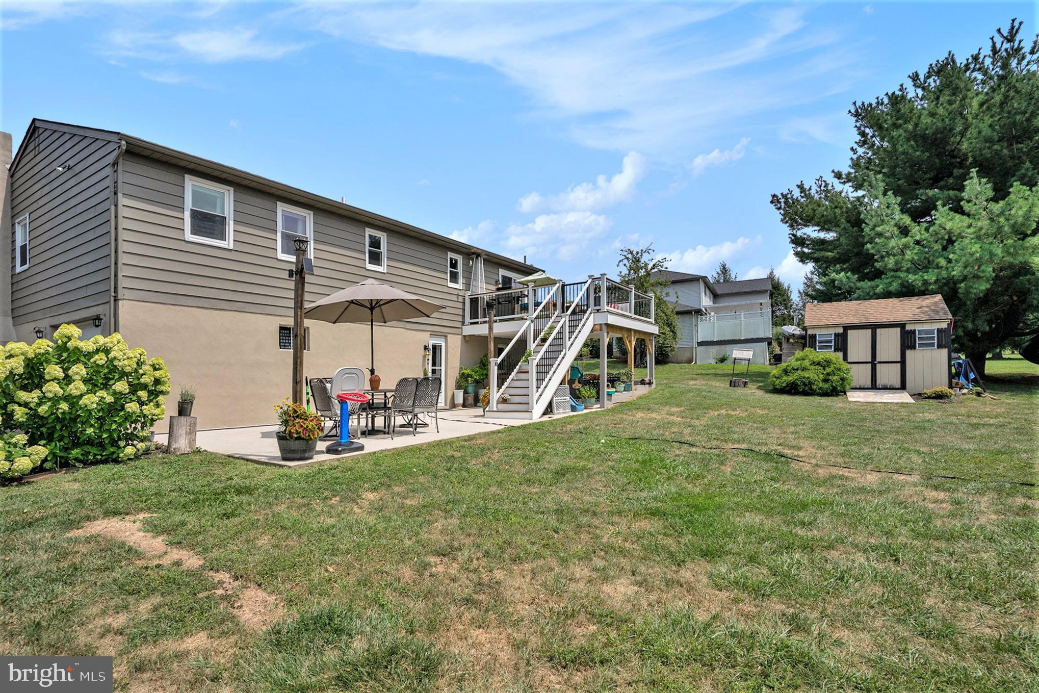 439 S MENNONITE ROAD