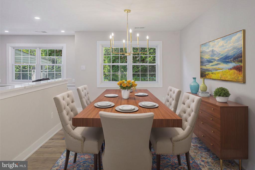 10 MEADOWLARK LANE