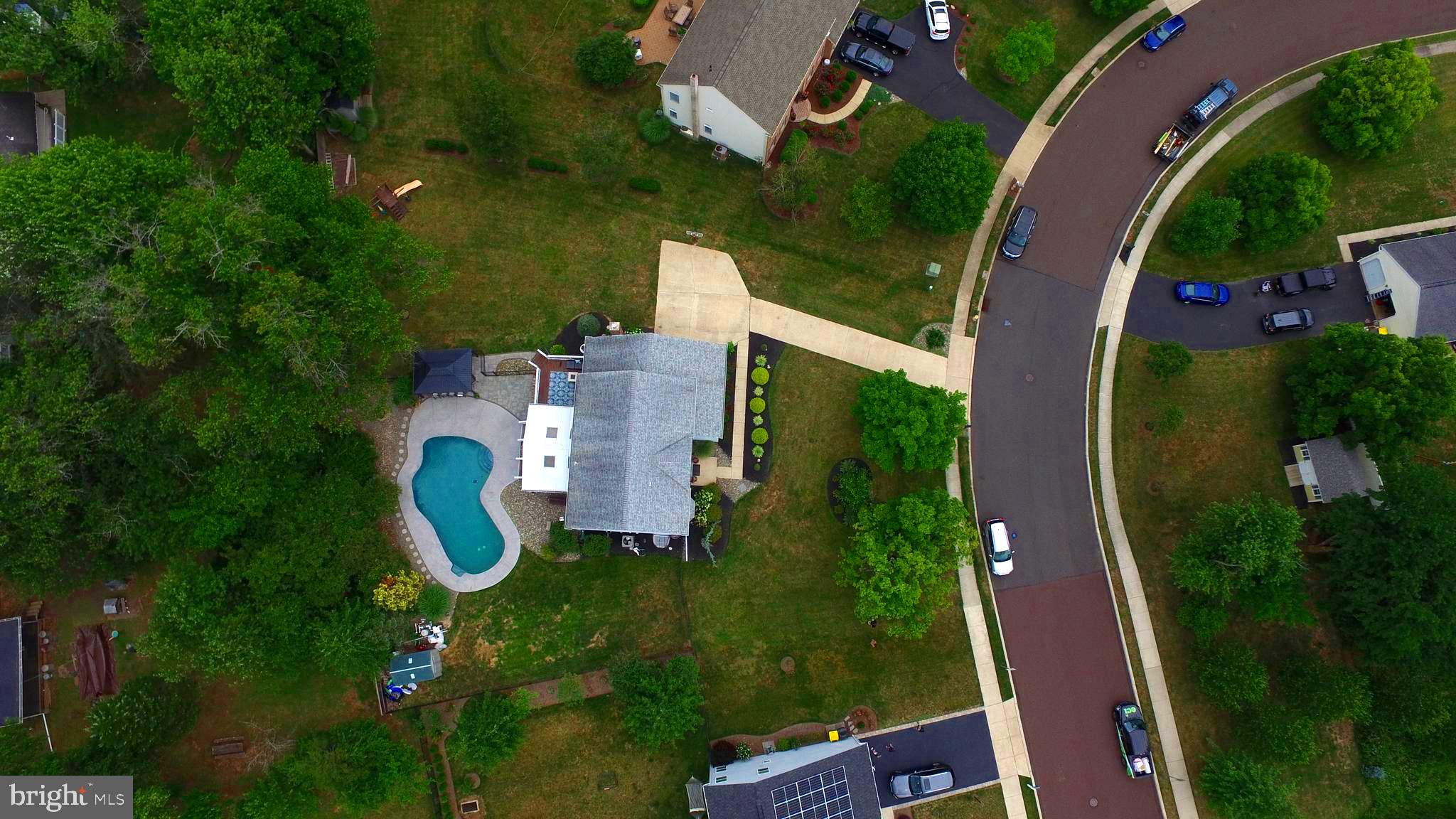 1689 LATCH STRING LANE