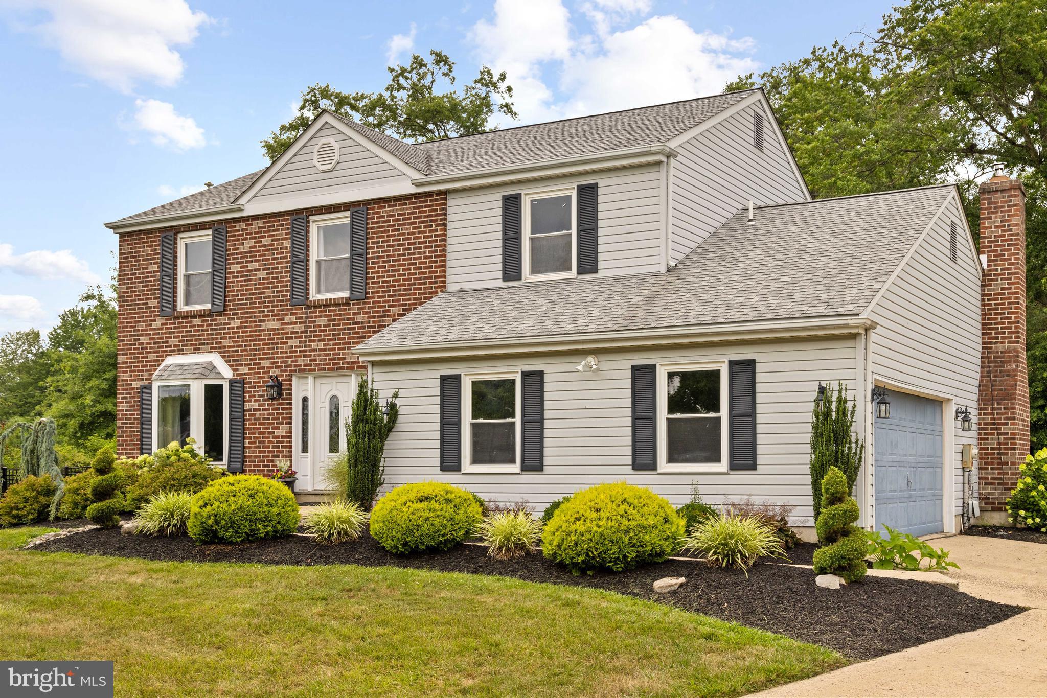 1689 LATCH STRING LANE