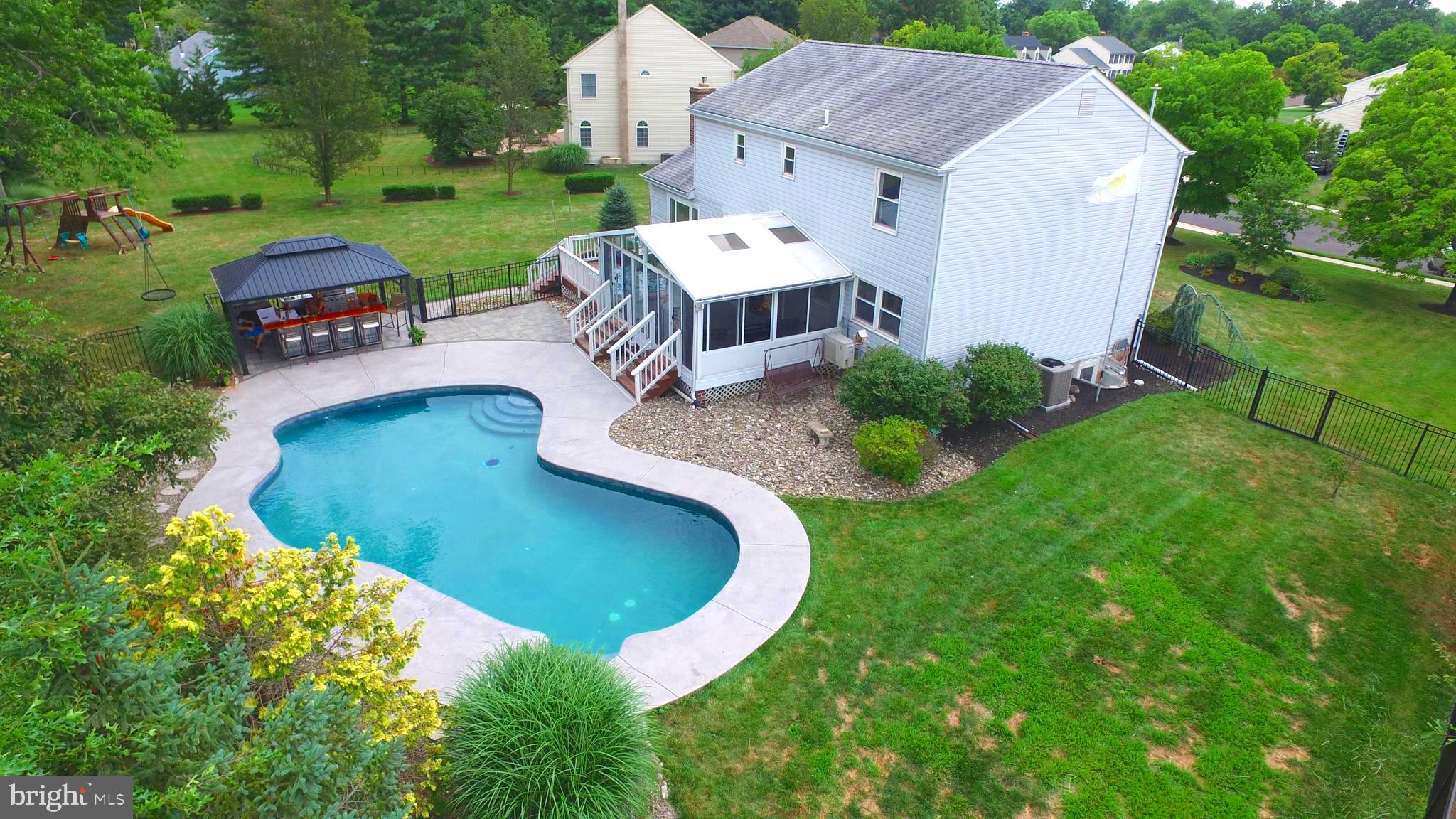 1689 LATCH STRING LANE