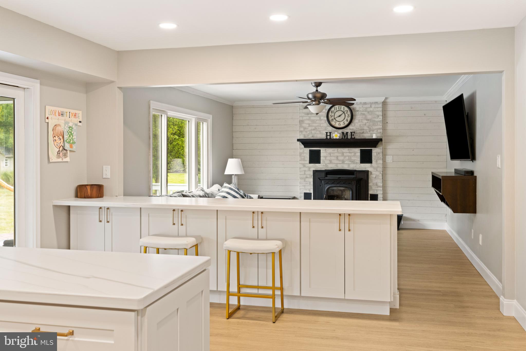 1689 LATCH STRING LANE