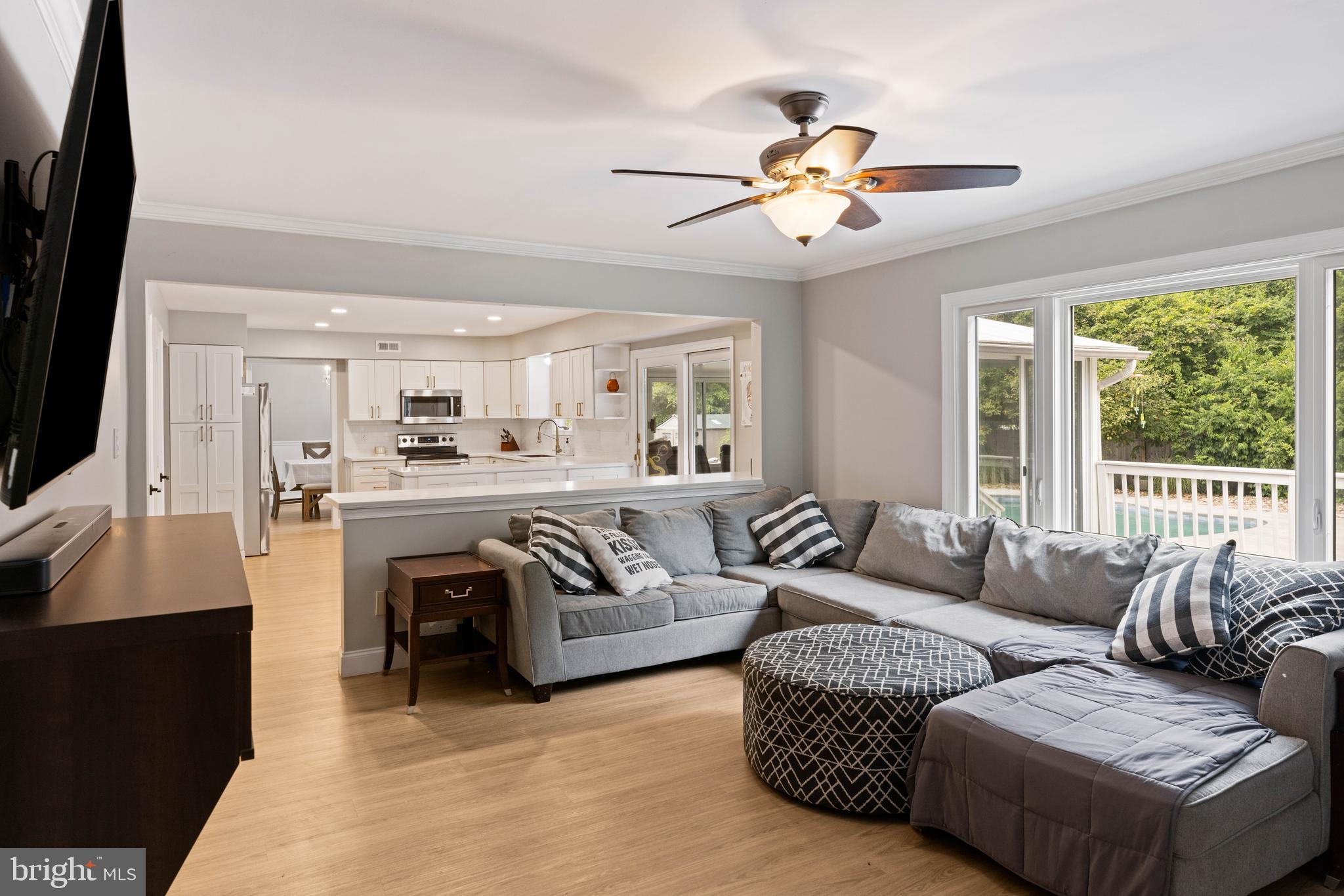 1689 LATCH STRING LANE