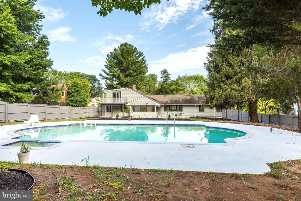 3112 N WALES ROAD