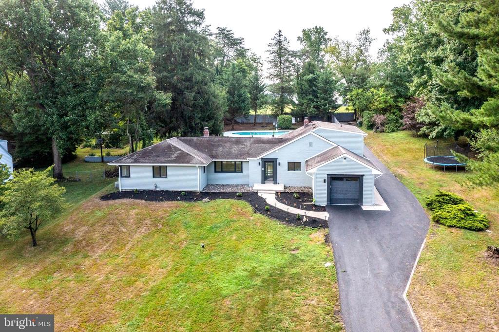 3112 N WALES ROAD