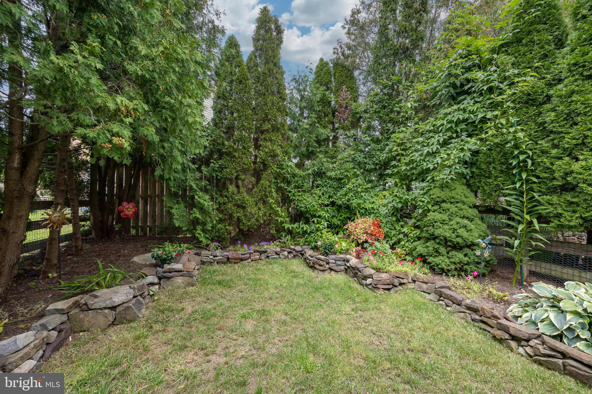 124 GOSHEN ROAD