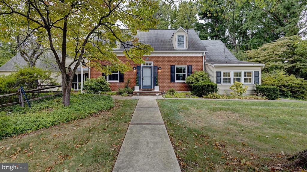 514 WILLOW AVENUE