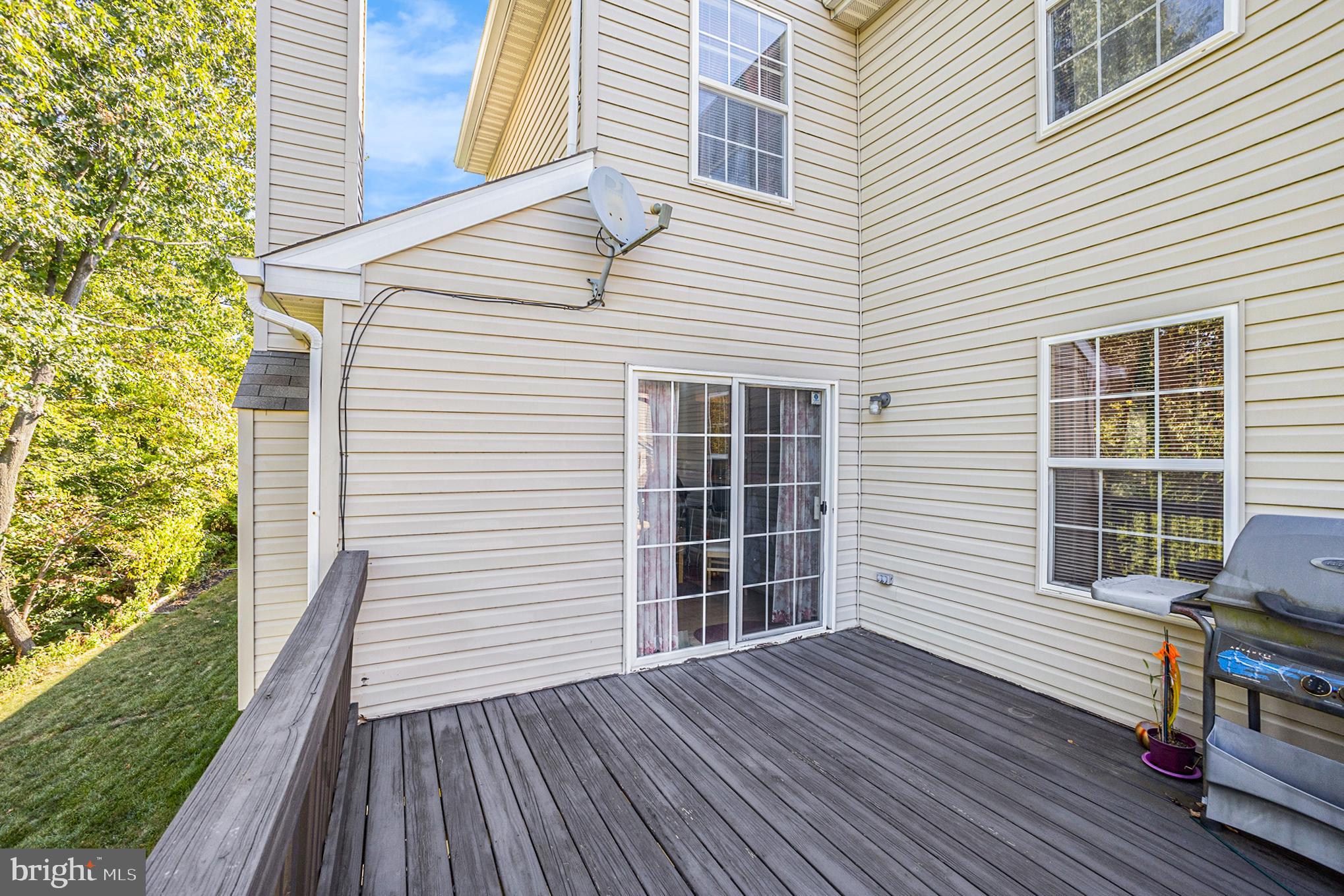 1190 OXFORD CIRCLE
