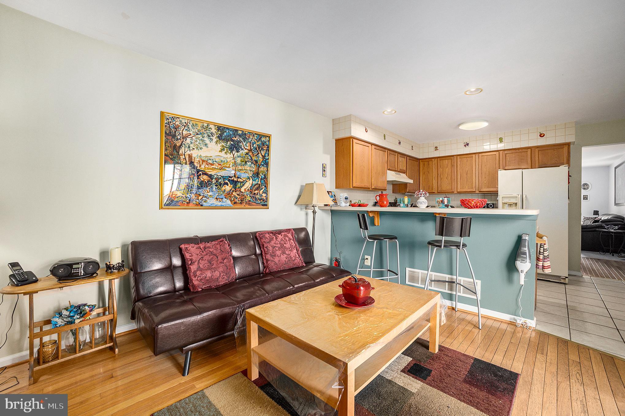 1190 OXFORD CIRCLE