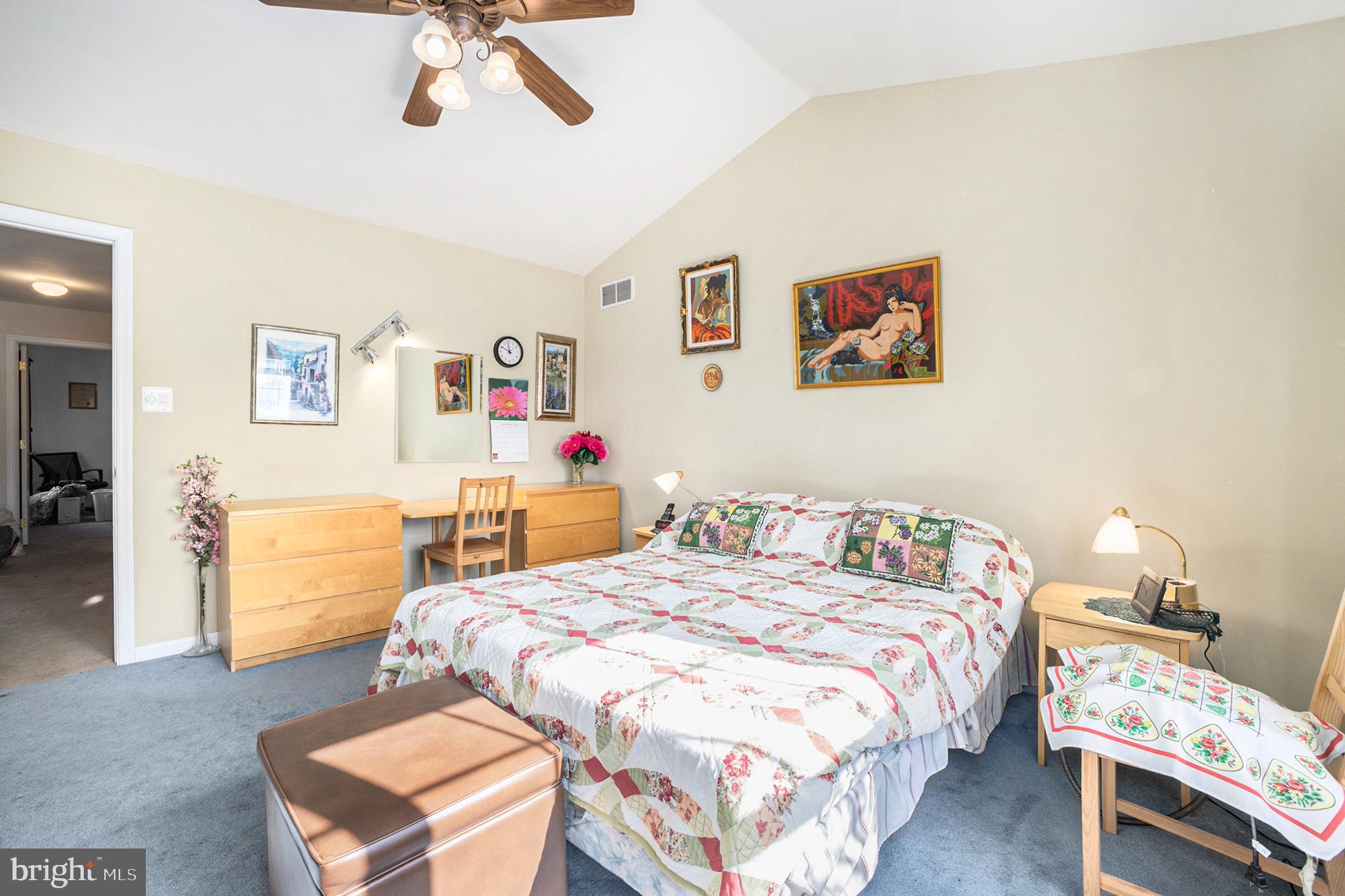 1190 OXFORD CIRCLE