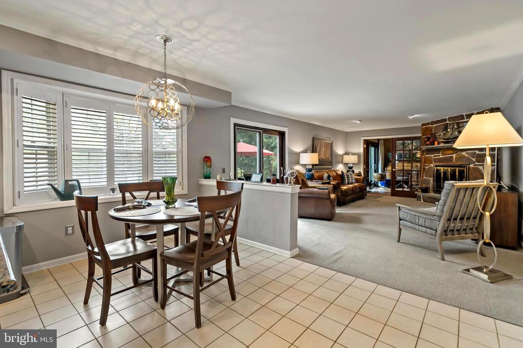 103 PINETREE LANE