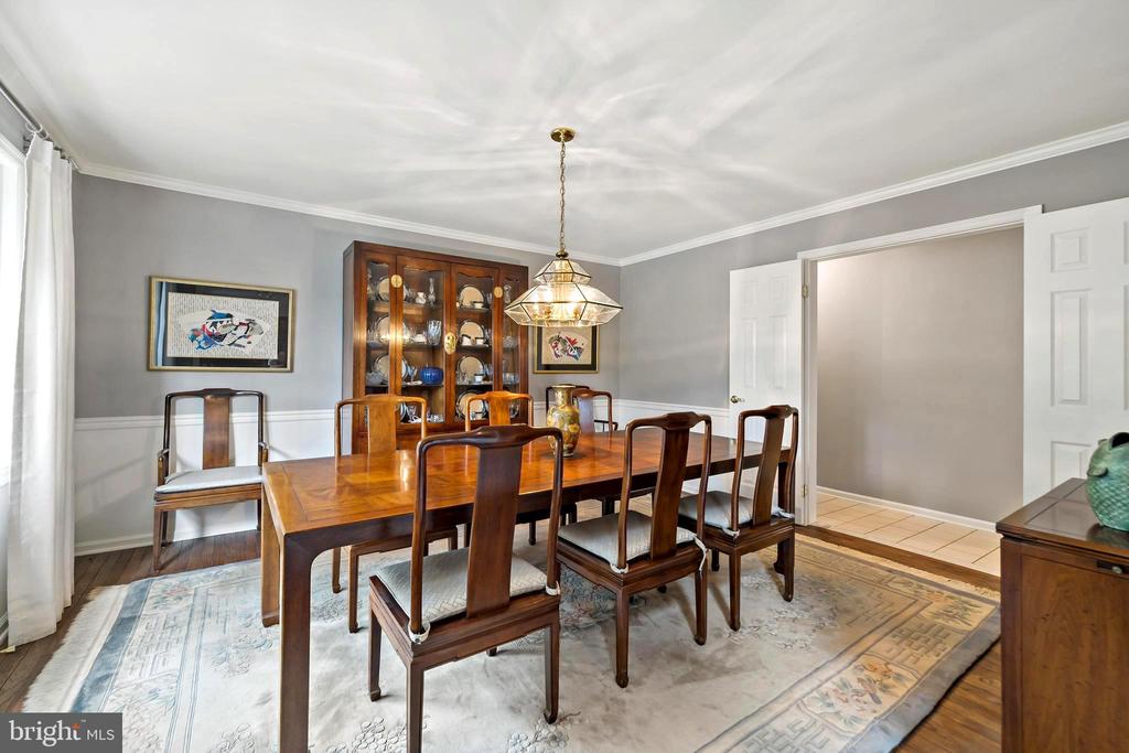103 PINETREE LANE