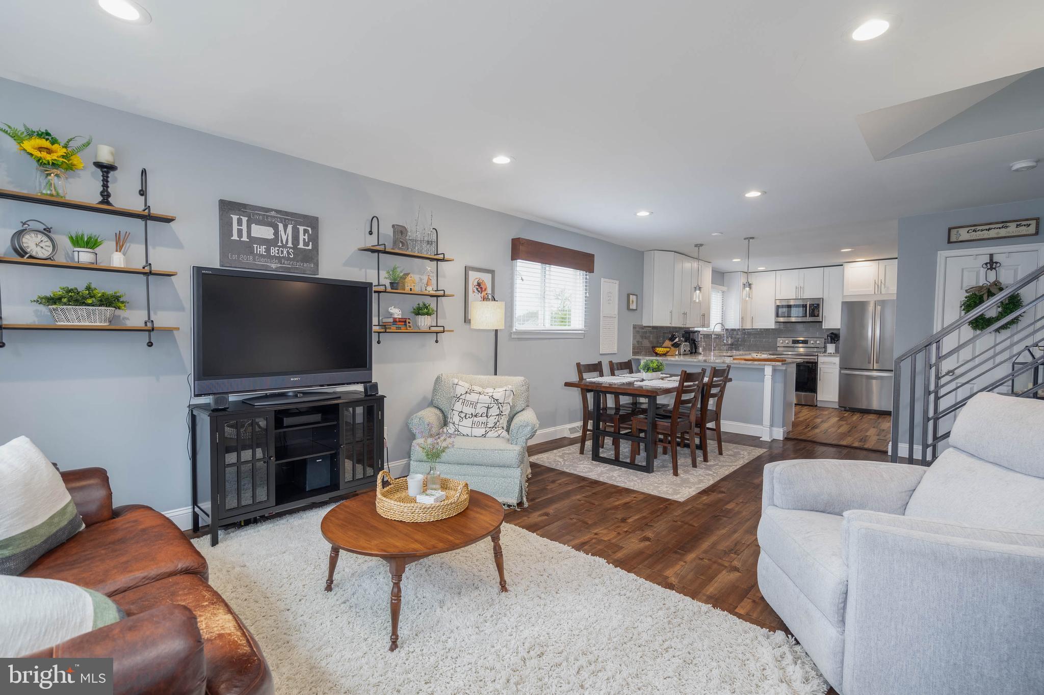 328 RUSCOMBE AVENUE