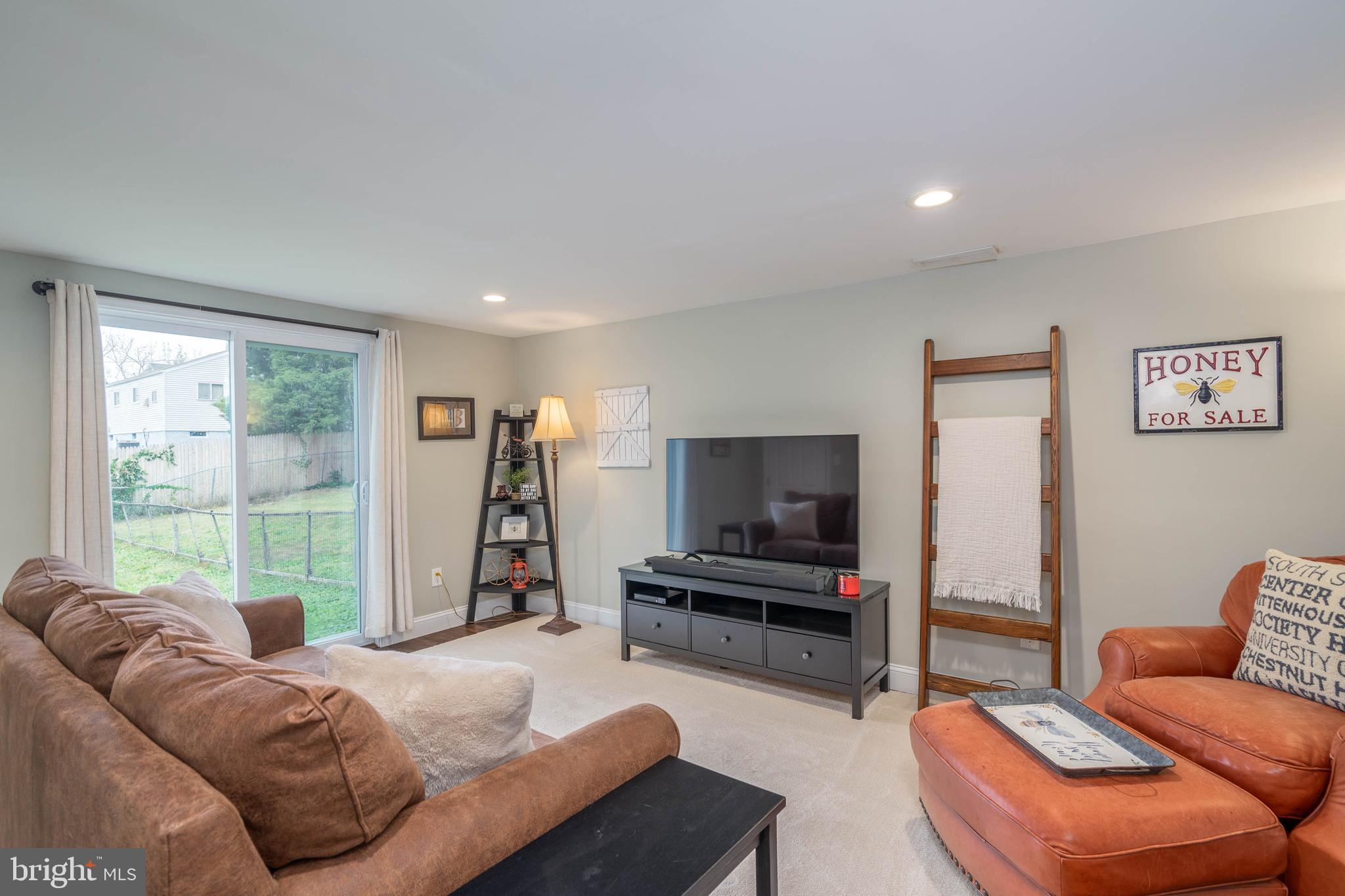 328 RUSCOMBE AVENUE