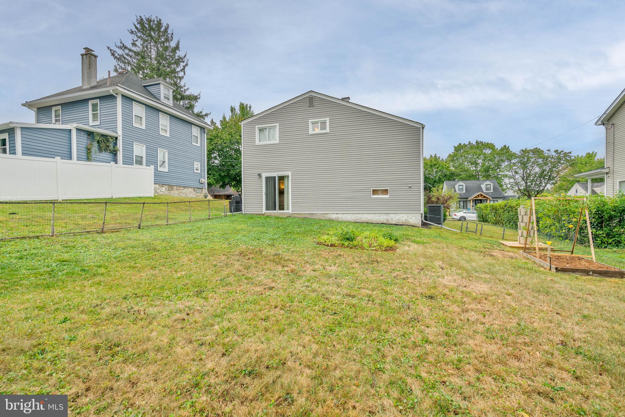 328 RUSCOMBE AVENUE