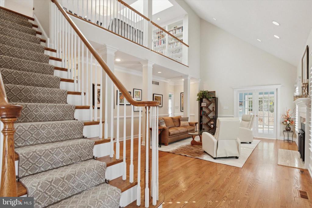 189 BIRKDALE DRIVE