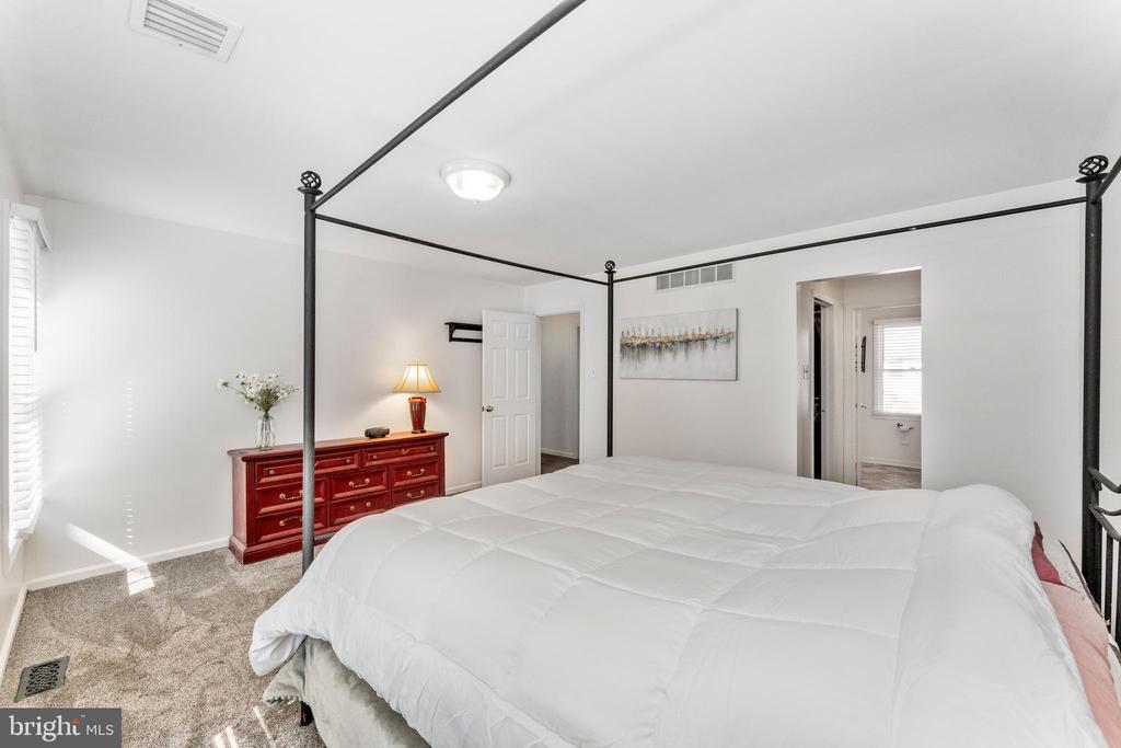 315 PATRICK WAY
