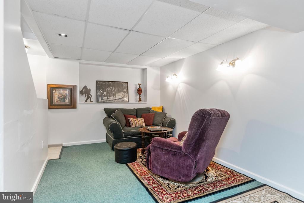 315 PATRICK WAY