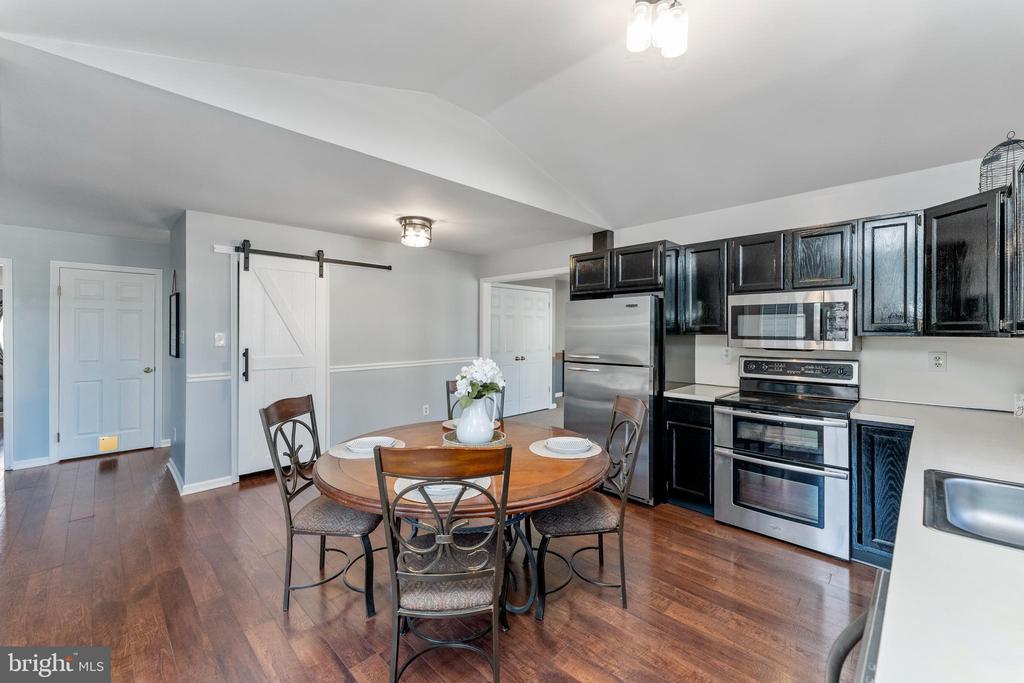 315 PATRICK WAY