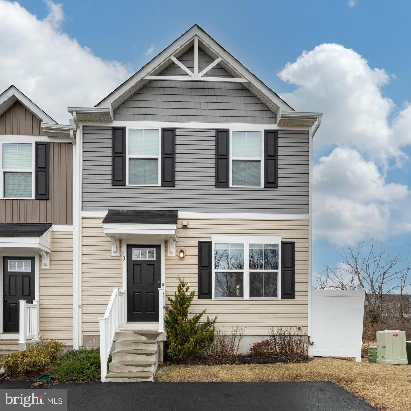 13 CASTLE DRIVE