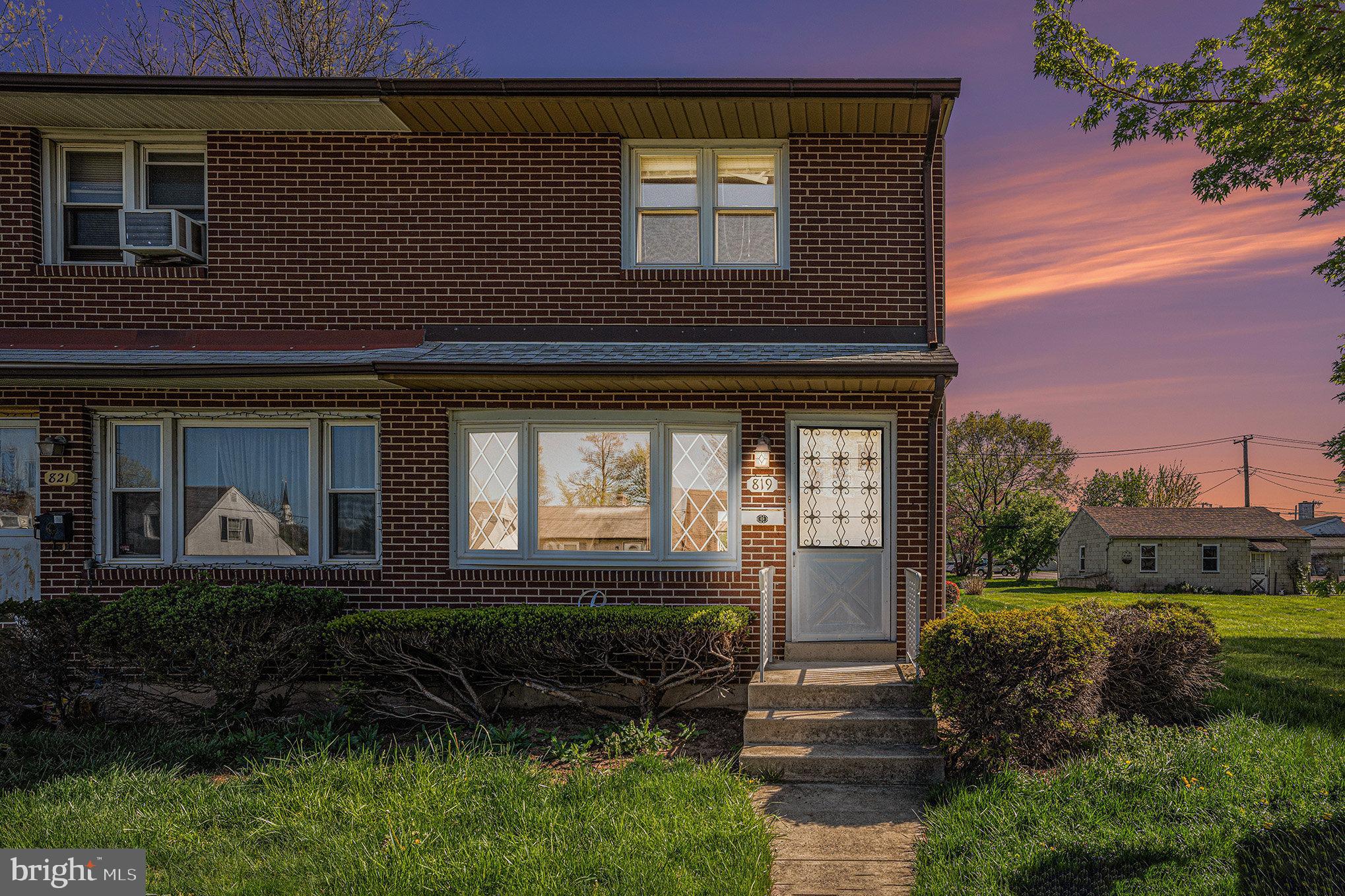 819 W 4TH STREET