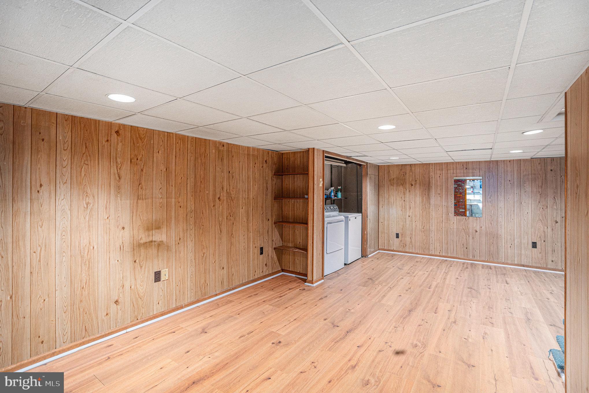 819 W 4TH STREET