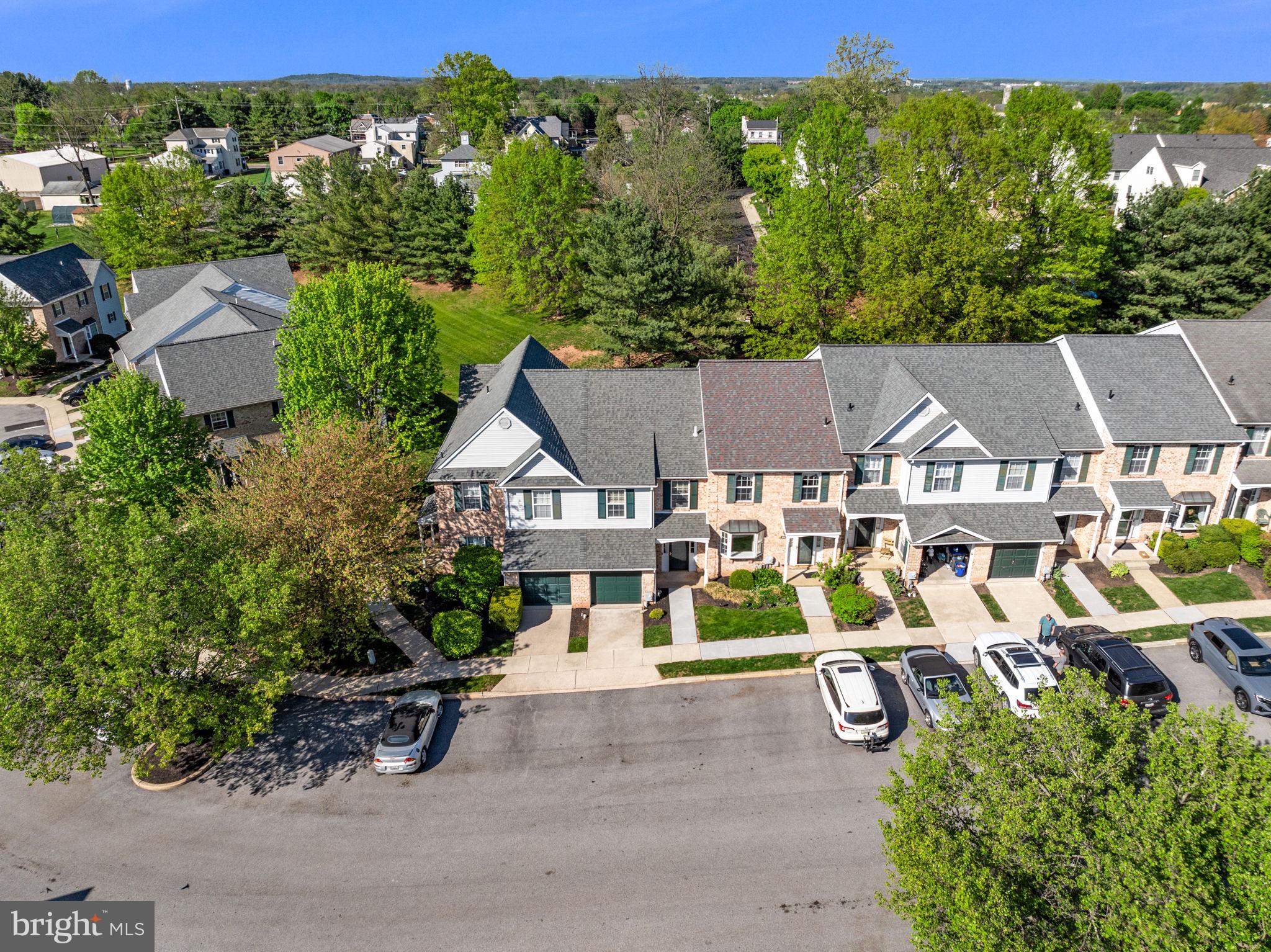 613 HAMILTON CT
