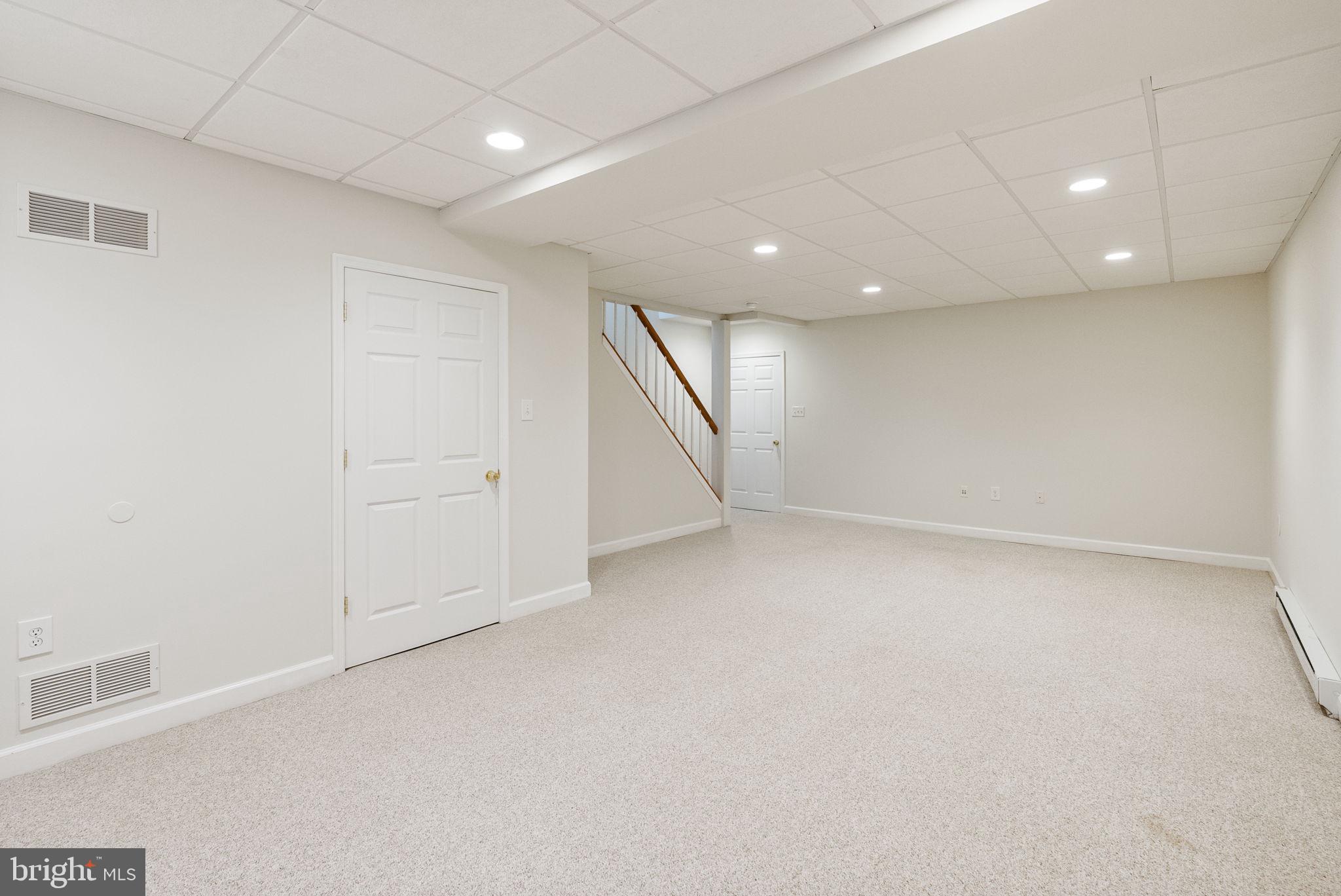 613 HAMILTON CT