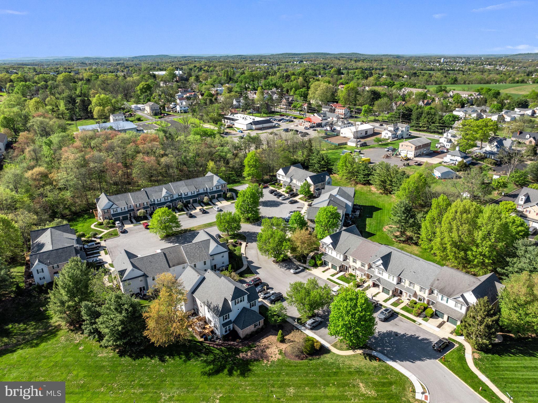 613 HAMILTON CT