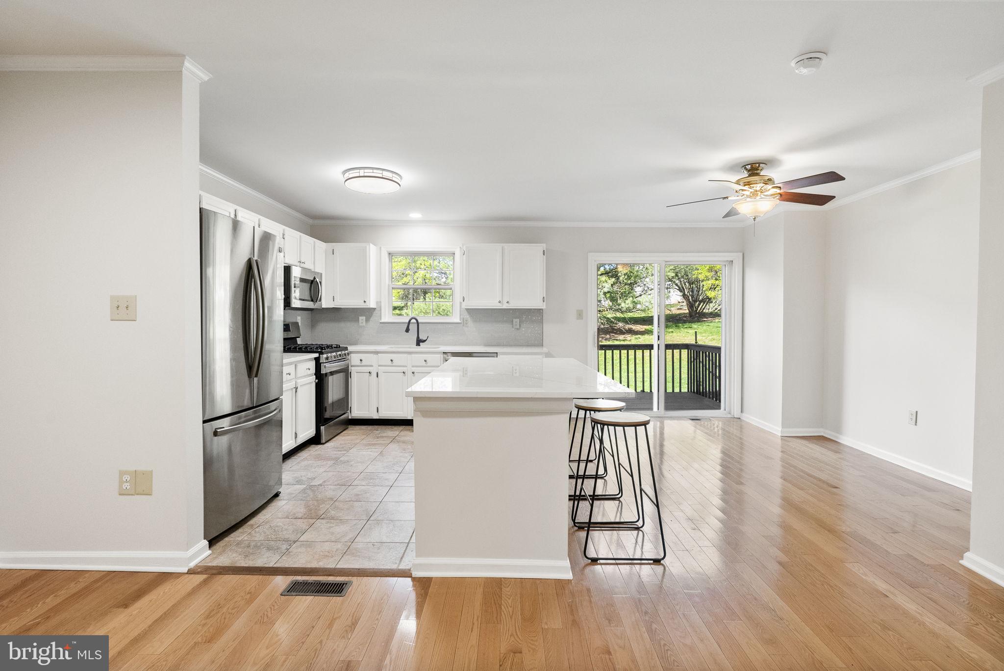 613 HAMILTON CT