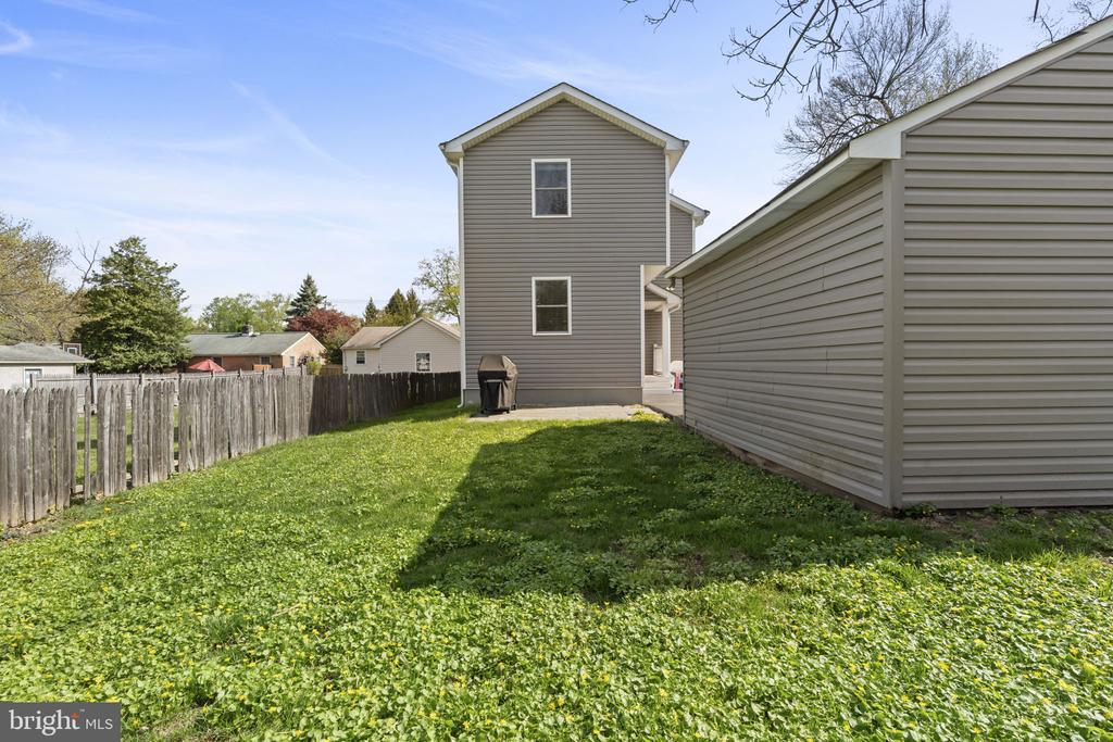 248 S 9TH STREET