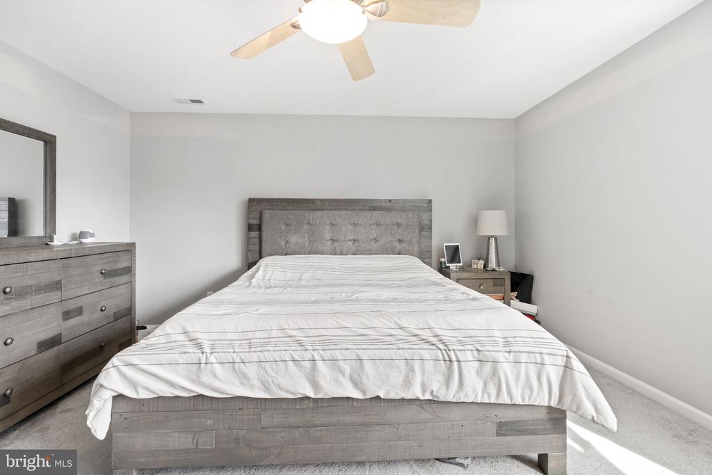 248 S 9TH STREET
