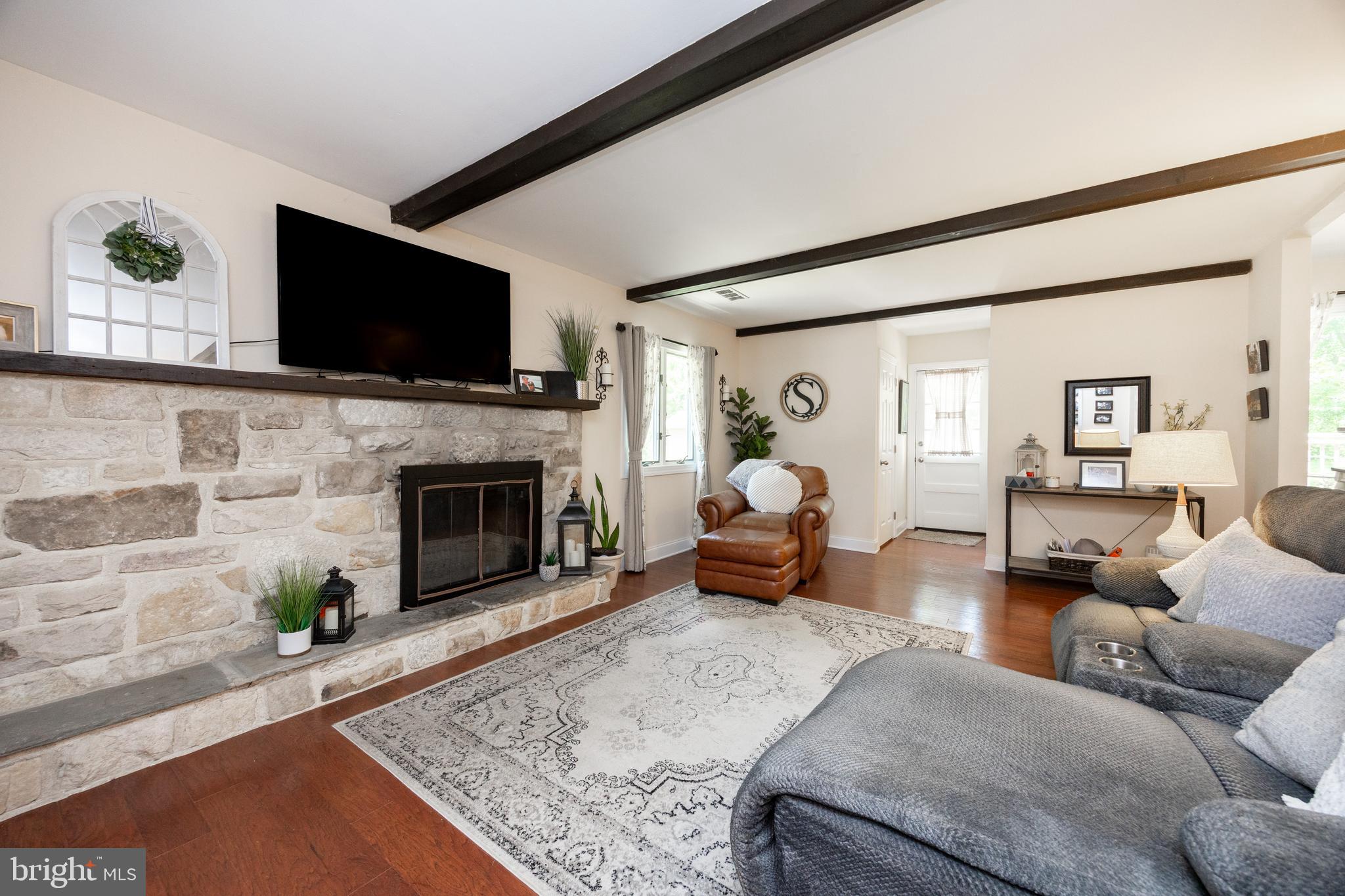 926 PIERCE ROAD