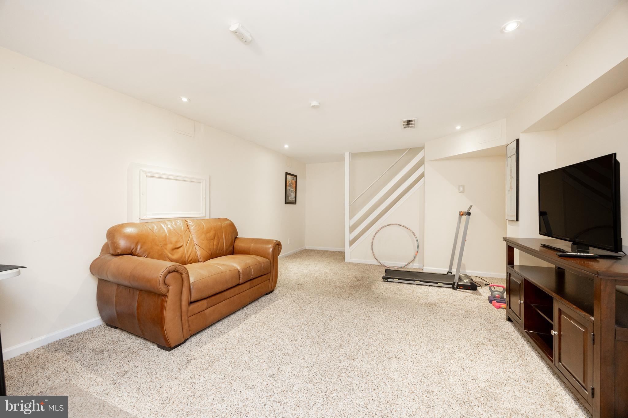 926 PIERCE ROAD