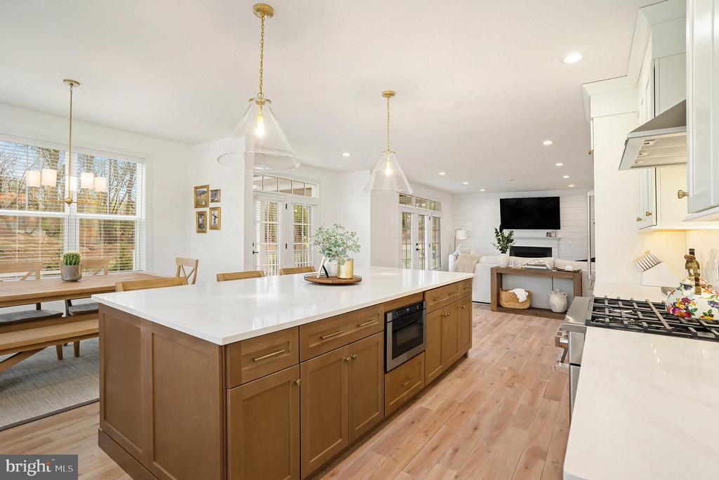 122 ANDRIES CIRCLE