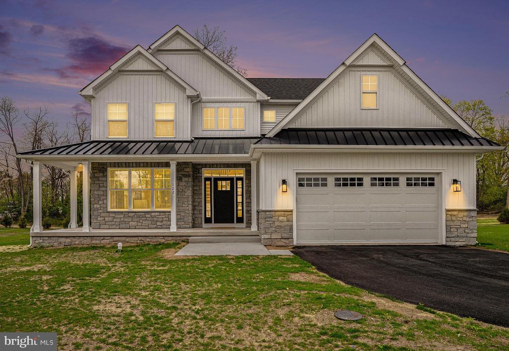 122 ANDRIES CIRCLE
