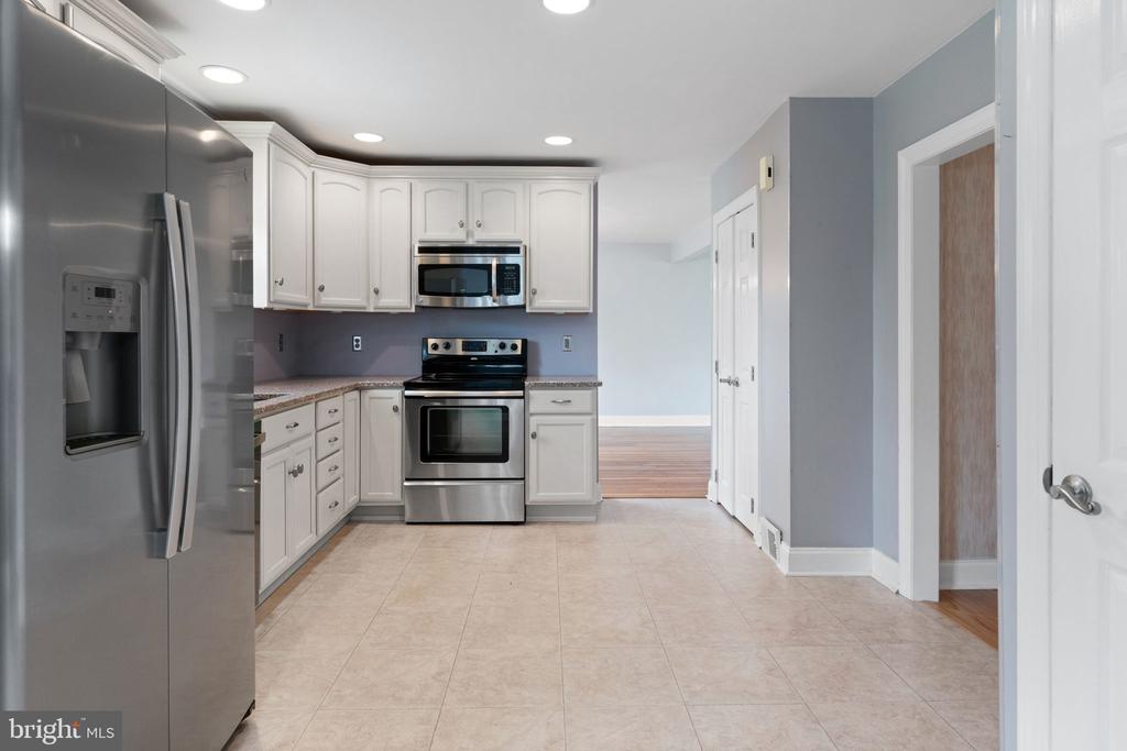 31 TRAVERSE DRIVE