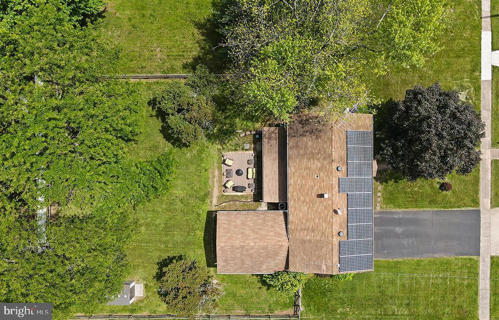 201 HUNTER LANE