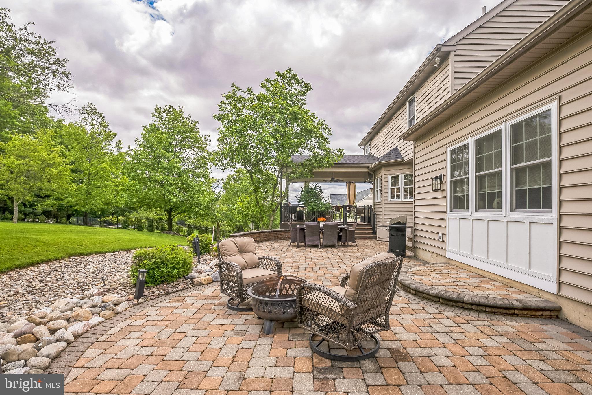 1029 SPRINGHOUSE DRIVE