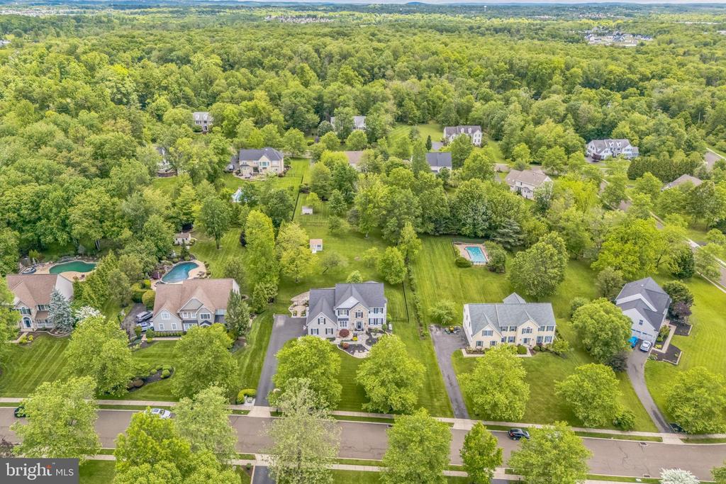1029 SPRINGHOUSE DRIVE