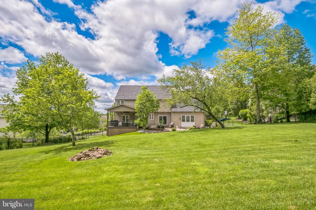 1029 SPRINGHOUSE DRIVE