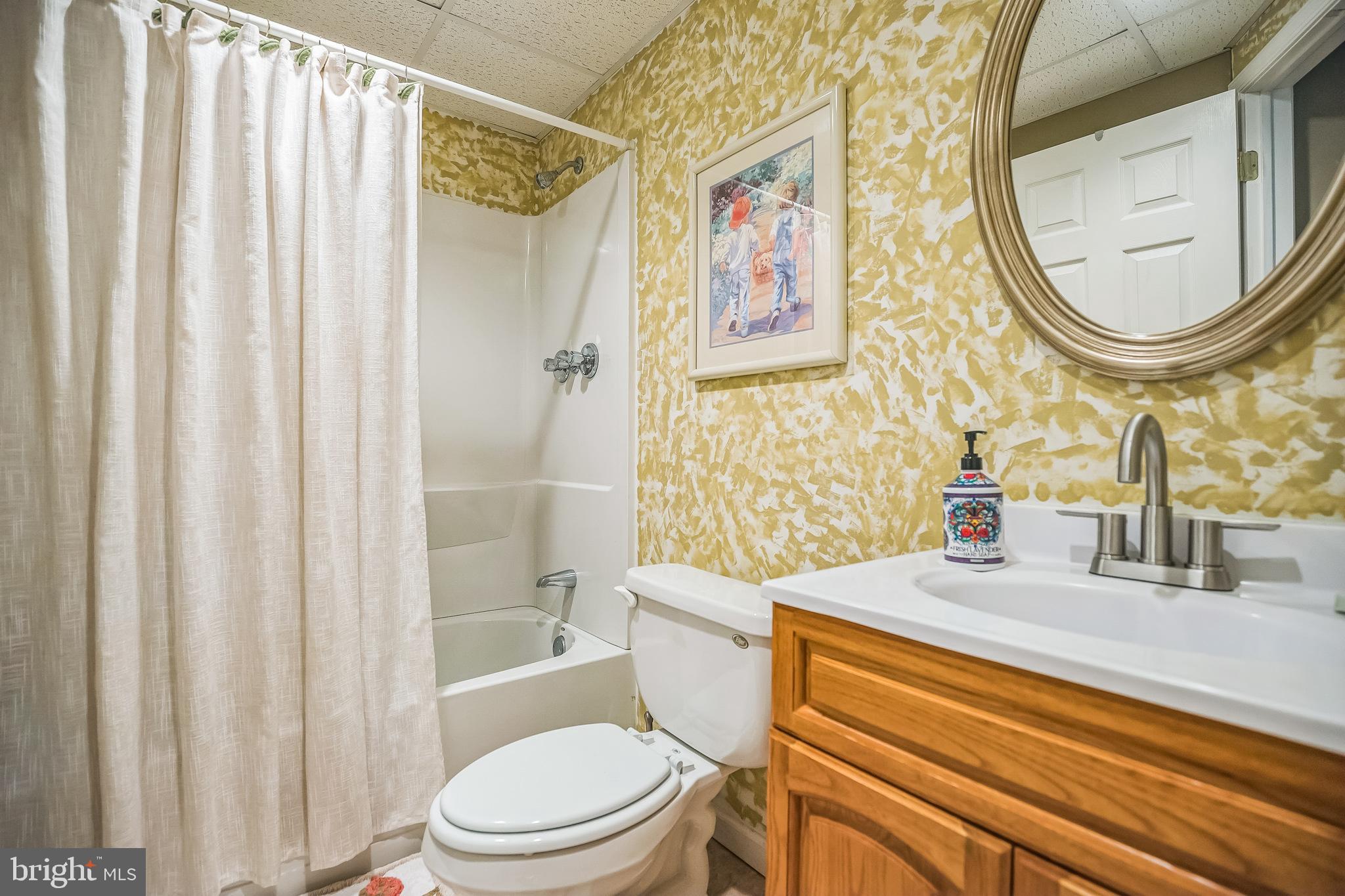 1029 SPRINGHOUSE DRIVE